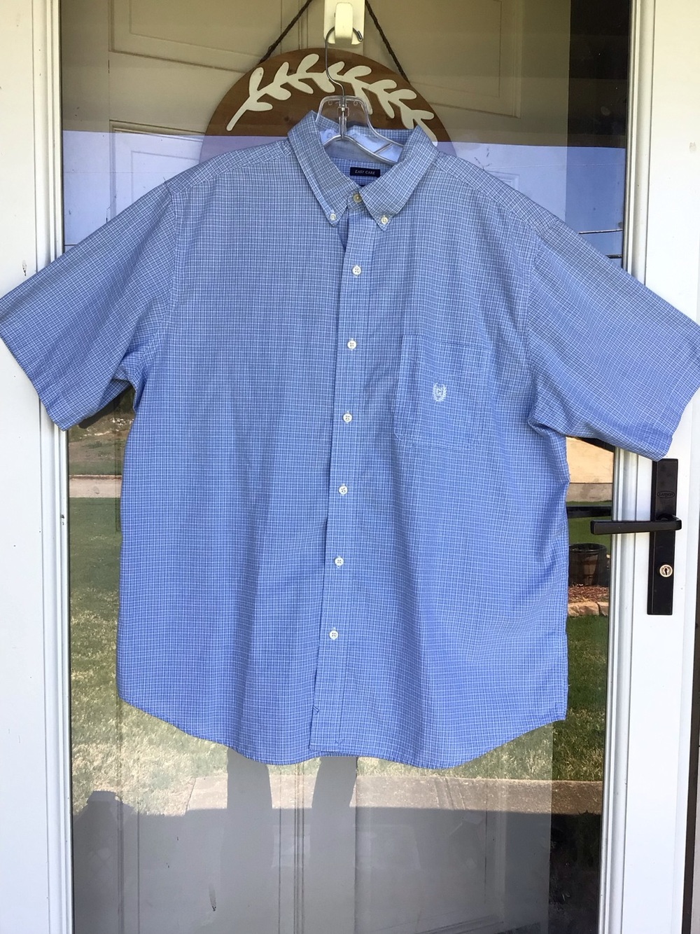 Chaps Easy Care Men’s XL Blue Plaid Button Up Shirt Short Sleeve Cotton Blend.
